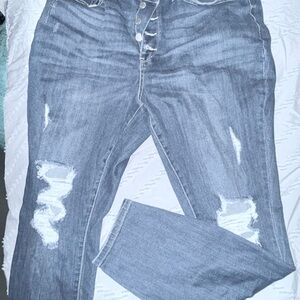 Distressed Women Jeans
